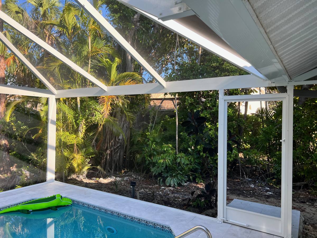 Finished pool and screened lanai enclosure